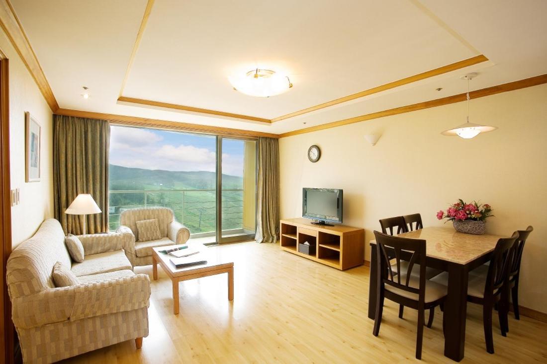 Wellihilli Park Resort Hoengseong Exterior photo