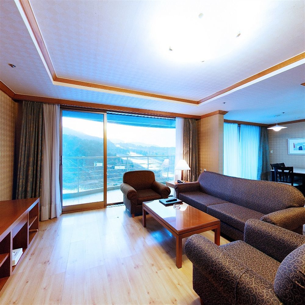 Wellihilli Park Resort Hoengseong Exterior photo